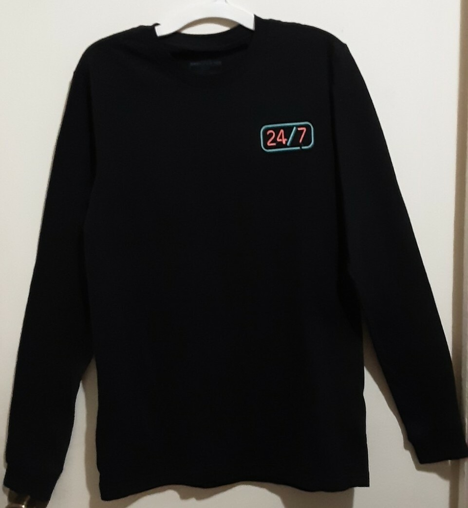 Picture 1 of 5