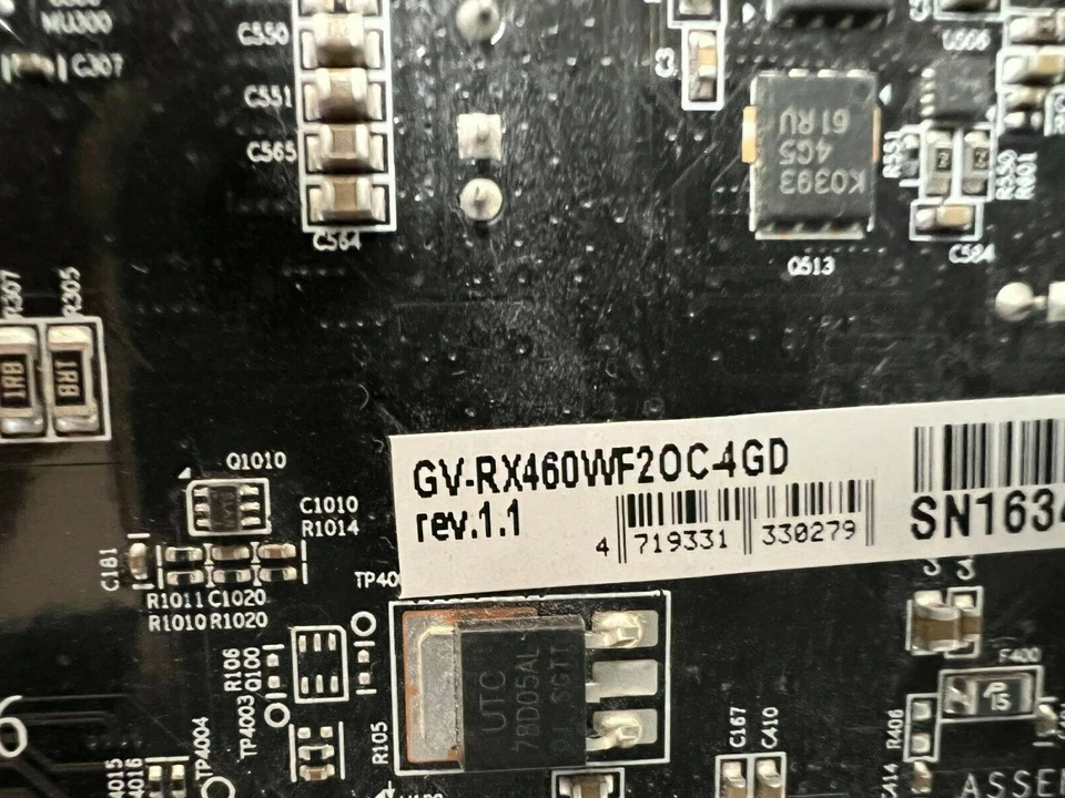 Radeon™ RX 460 WINDFORCE OC 4GB(GV-RX460WF20C-4GD) tested good condition - Image 3 of 3