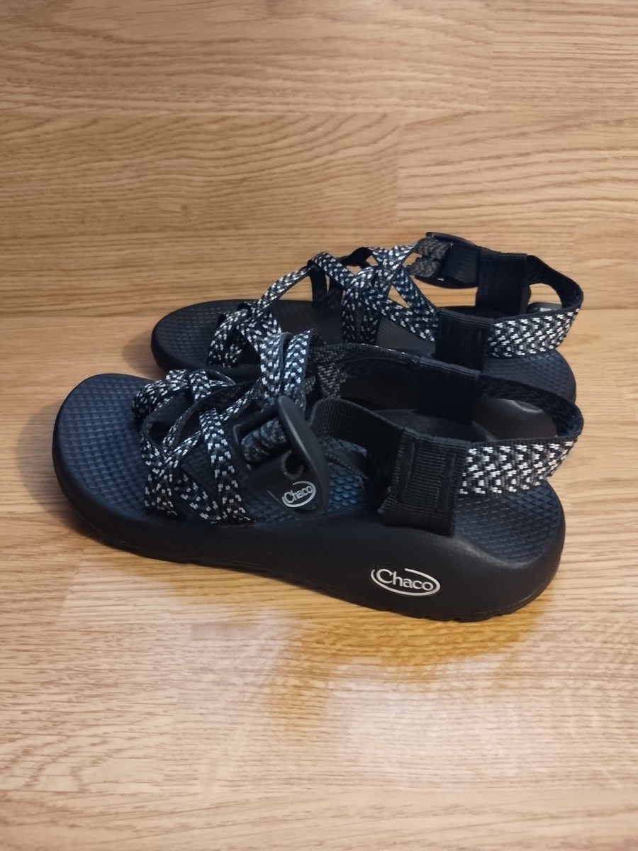 chako⭐︎ Chaco ZX/2 Classic Boost Black Women's Size 5 Strappy Toe Loop