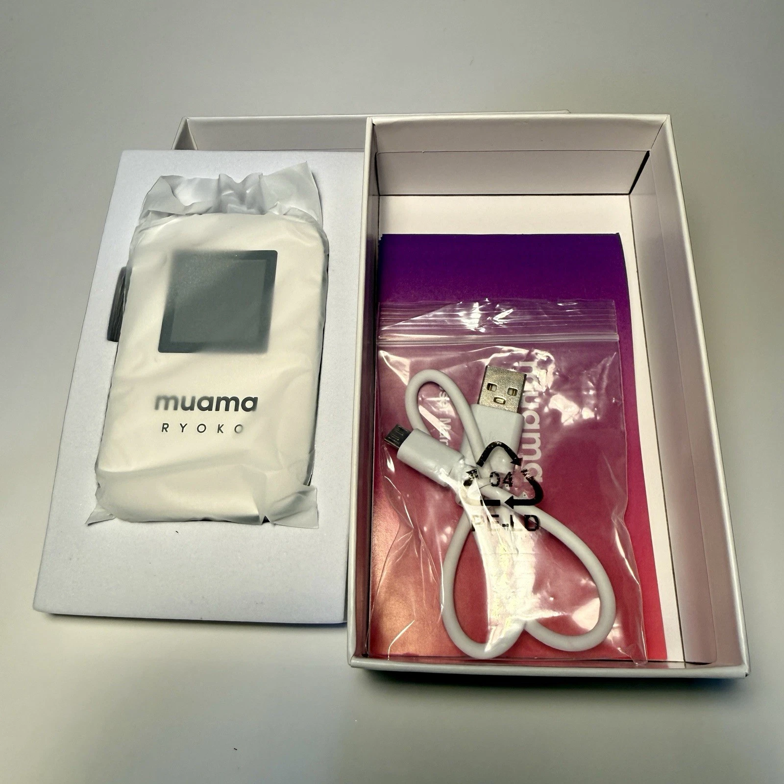 Muama Ryoko 4G LTE WiFi Portable Wireless Router Hotspot Open Box, No Sim Card - product detail image 3