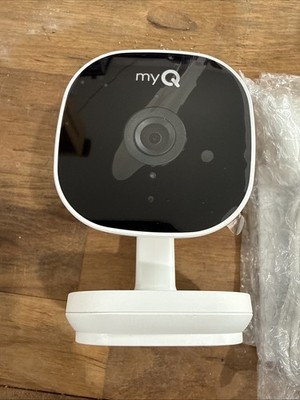 Chamberlain myQ Smart Garage Camera MYQ-SGC2WCH 1080p Wi-Fi White New
