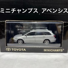 Minichamps Toyota Avensis 1/43 Scale Model Car Silver New