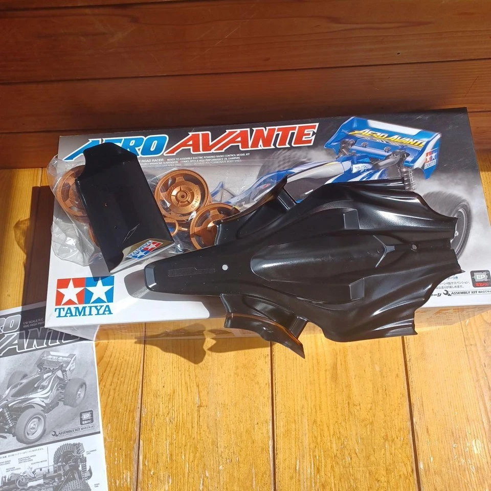 TAMIYA AERO AVANTE 1/10 RC Car Kit Pink Gold - Image 4 of 4