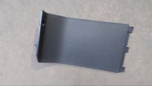 Verkleidung Abdeckung Sitzkonsole Links 1T0881457A VW Touran 2.0 TDI DPF Bj 2005