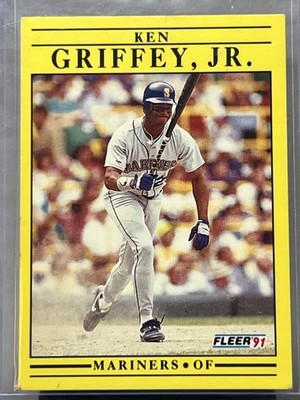 1991 Fleer #450 Ken Griffey, Jr. : Wax/Cello Pack version: Text reads ''bat .300''