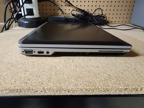 Dell Latitude E6530 i7-3540M 3.0GHz 8GB RAM No HDD/OS Damaged Screen - Picture 7 of 9