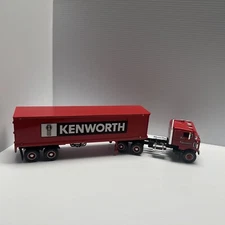 1st First Gear 1/34 Scale 19-1771 Kenworth Tractor Trailer - Kenworth 