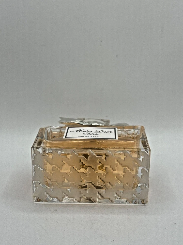 MISS DIOR CHERIE BY CHRISTIAN DIOR 50ML EDP SPRAY (NEW WITHOUT BOX) - Image 3 of 4
