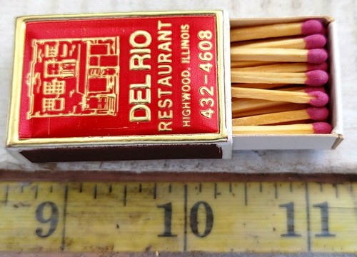 DEL RIO RESTAURANT HIGHWOOD ILLINOI MINI MATCHBOX {68} - Picture 4 of 4