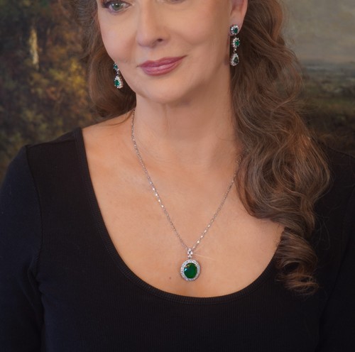 Emerald Diamond 18K Vintage Pendant Platinum Necklace GIA Tiffany 20.04 Carats! - Picture 5 of 10