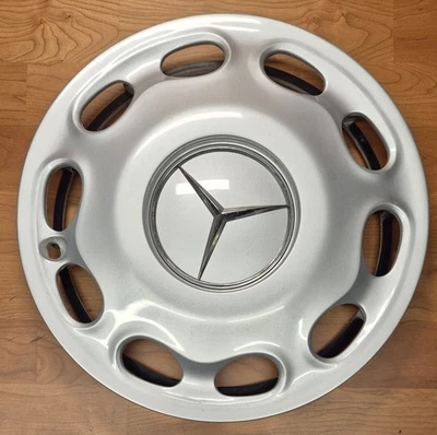 1x Original Mercedes Benz A Klasse W168 W169 Radkappe 1684010124 15 Zoll - Bild 1 von 4