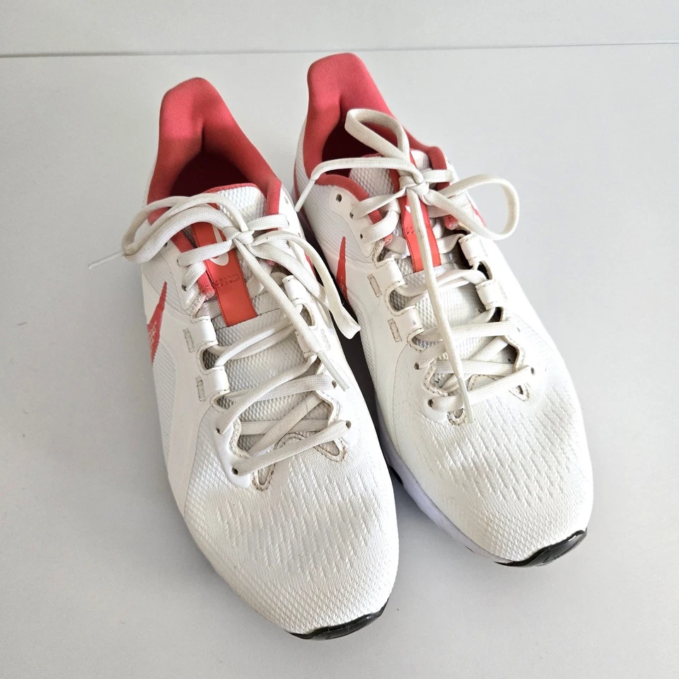 Nike React Infinity Pro Golf Shoes – White/Coral – Men’s Size 7 - Image 2 of 4