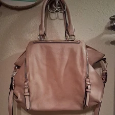 Coco And Carmen light pink fushia Large Crossbody or Sholder Strap Purse.nice.