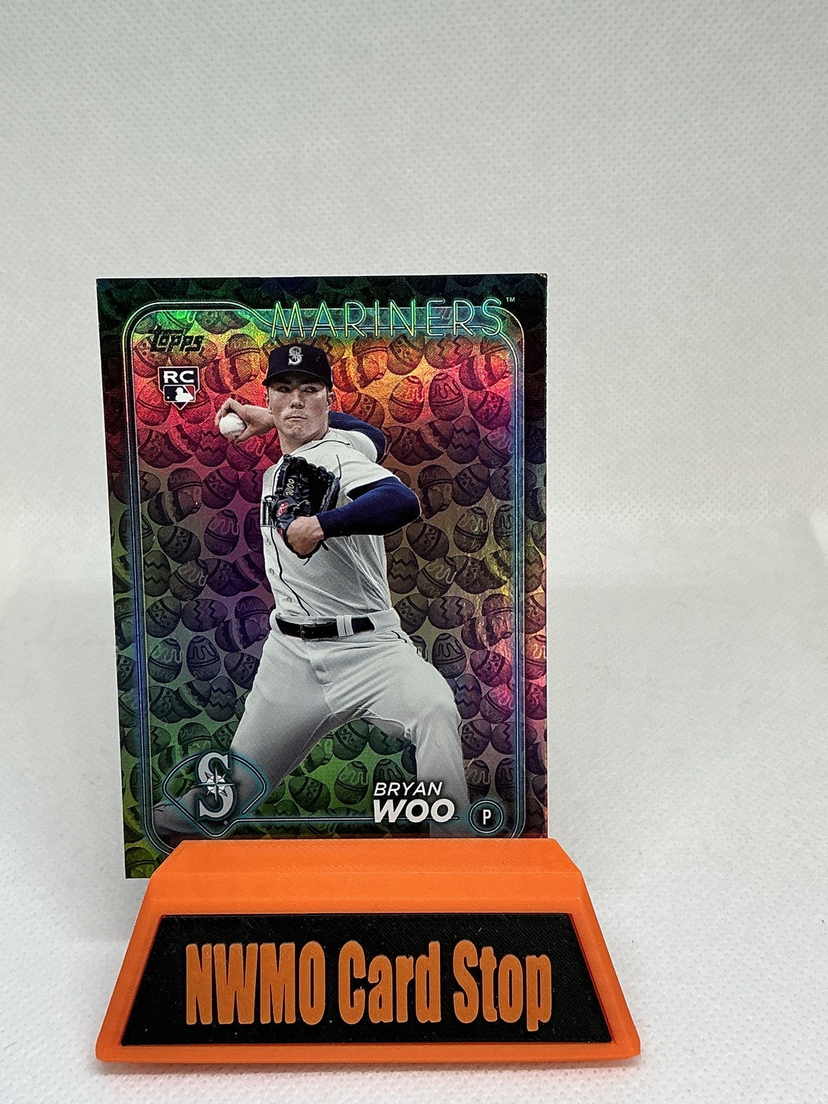 2024 Topps #12 Bryan Woo Holiday Eggs