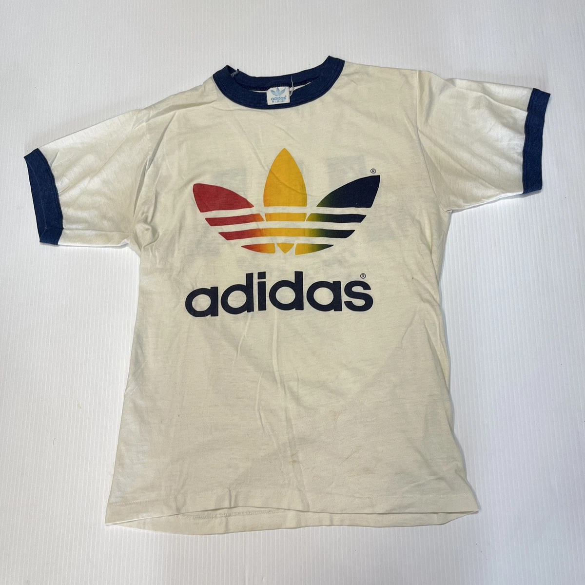 Preços baixos em Adidas masculino Camisetas Vintage década de 1970