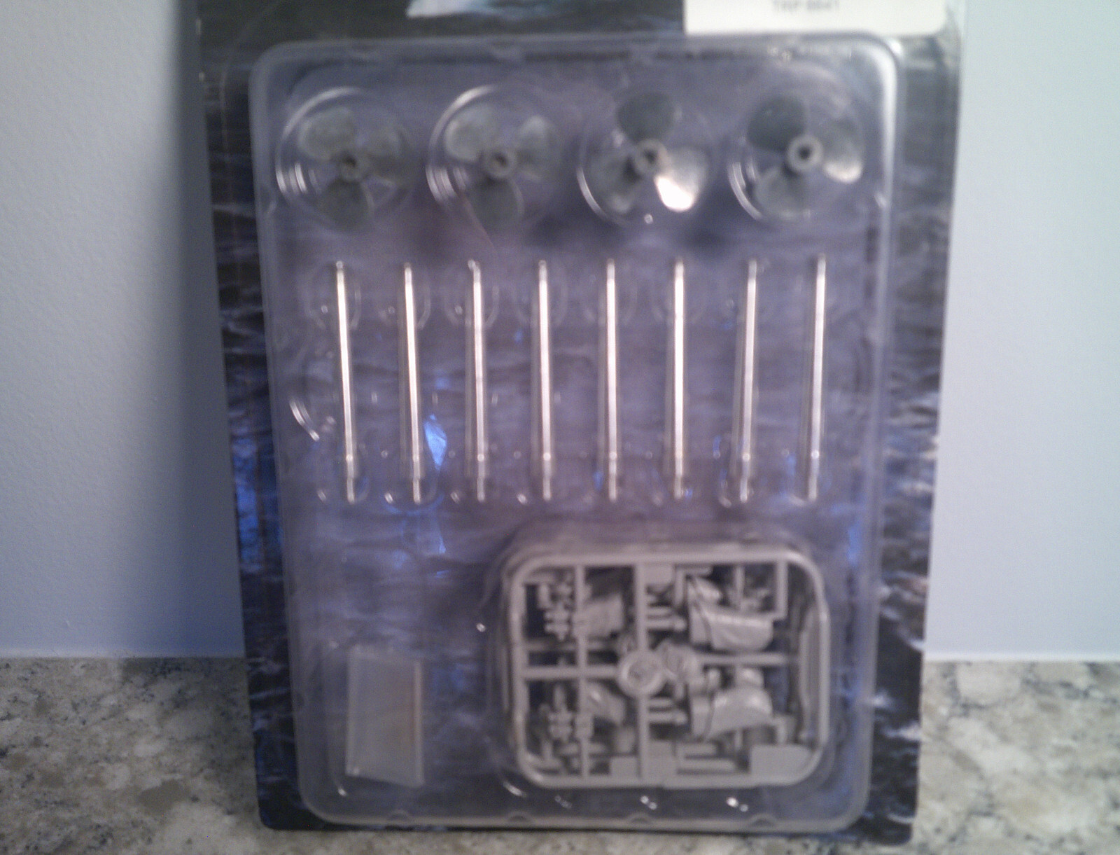 Kit D'amélioration Pour Maquette HMS Hood 1/200 - Pont En Bois + Chaîne D'ancre Noircie, échelle 1/200