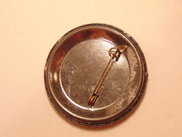 Old Star Trek pin:  Leonard Nimoy - 1978 Aviva Enterprises