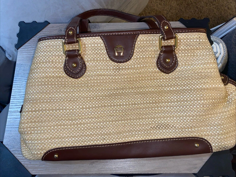 Etienne Aigner Basket Straw Handbag Beige Tan Pockets Clean Pre-owned VTG - Image 2 of 4