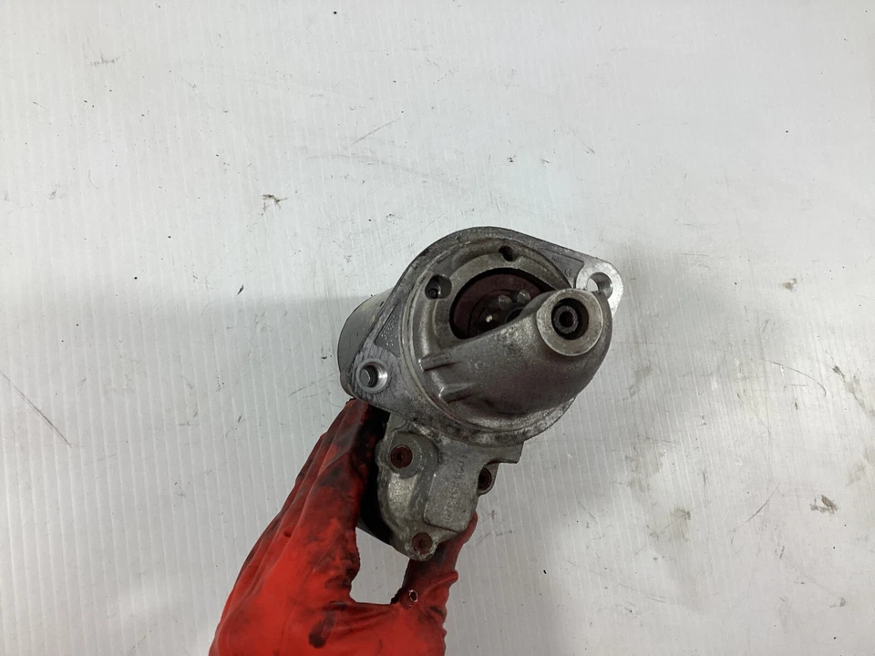 Motor de arranque BMW 328i 2007-2011 Bosch 12v 7521123 OEM. Foto 4 de 4