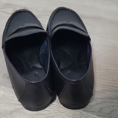 Born women size 7.5 Barnstable Black Leather Slip On Moc Toe Loafers Shoes s-l400.jpg main image 2