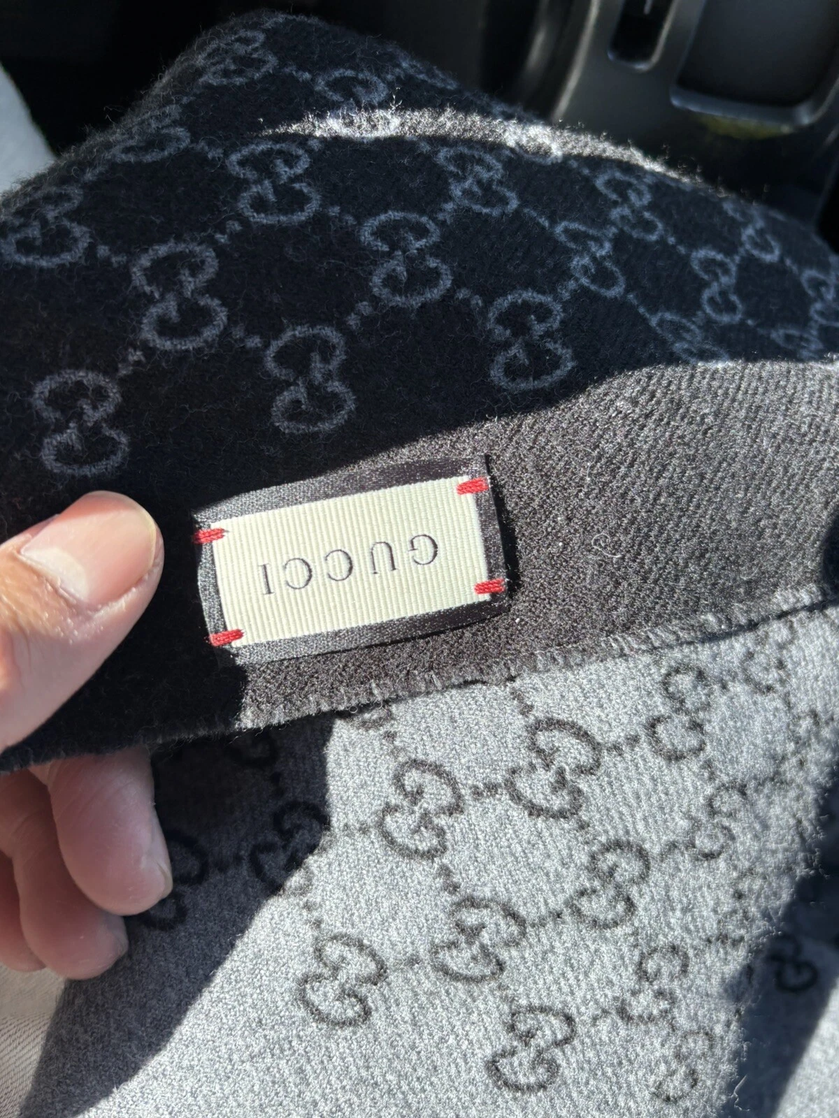 foulard gucci laine unisexe revers noir et gris