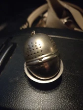 VINTAGE STAINLESS TEA STRAINER STEEPER W/CHAIN AND HOLDER