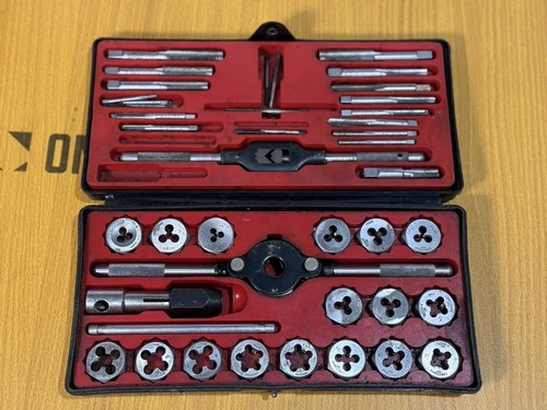 CRAFTSMAN KROMEDGE TAP & DIE SET 5206 IN ORIGINAL BOX AND CASE Incomplete