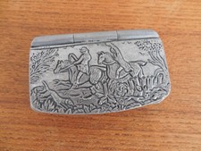 Pillendose Deckeldose Jagdszene Reiter Pferde Hunde Zinn (B)
