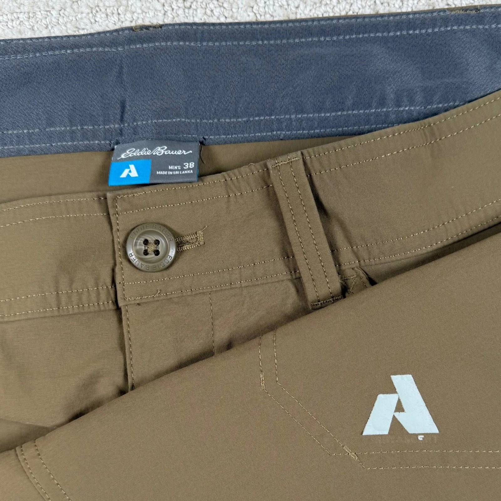 Eddie Bauer Mens 38 Brown 12" First Ascent Guide Pro Nylon Hiking Shorts
Opens in a new window or ta