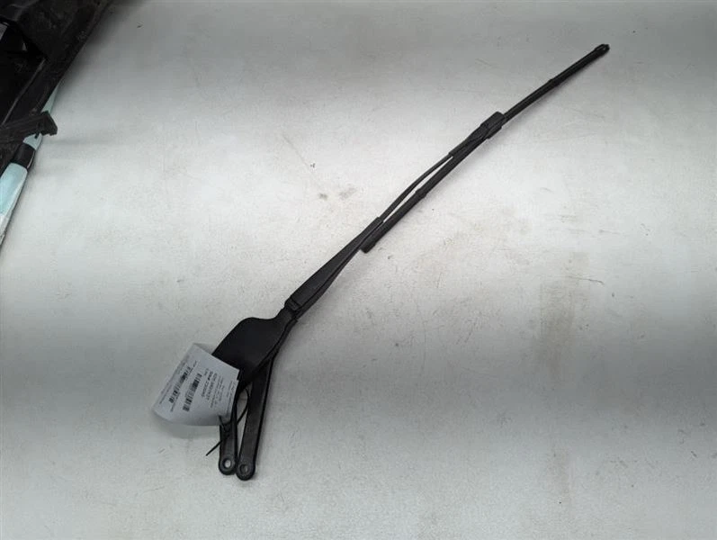 2021 Mercedes Benz GLE350 3.5L Front Left Wiper Arm 1678240600 | eBay