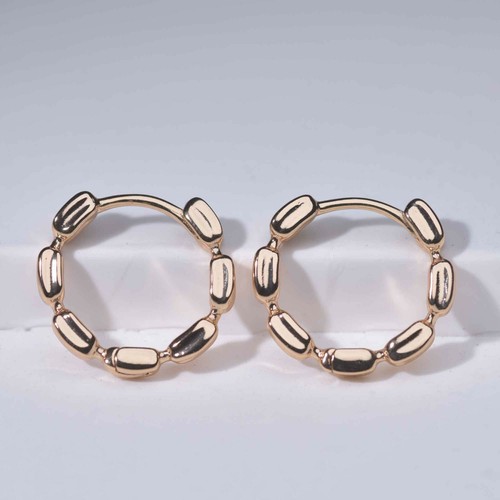 18k Gold GF Earrings Huggies small column block minimalist Fashion Accessory - Picture 4 of 5