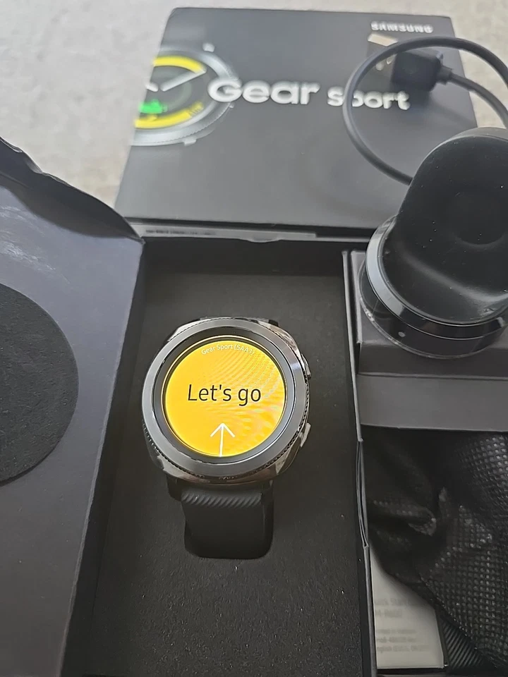 Samsung Gear Sport SM-R600 Black - Image 2 of 4