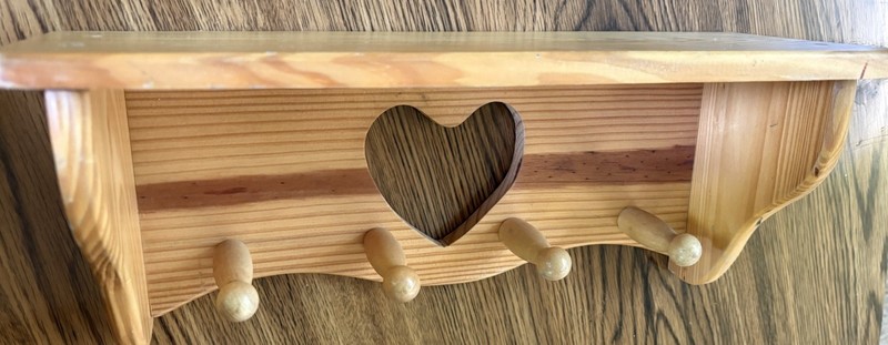 Wooden 14” Heart Self With Pegs