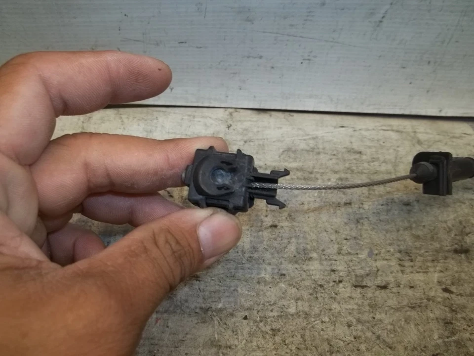 00-05 Cadillac Seville Deville Eldorado Módulo de Control de Crucero Actuador 25325365 Foto 3 de 4