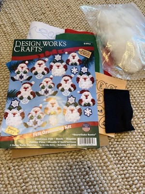 Design Works Snowflake Santa Felt Ornament Kit Makes 13 Christmas Ornaments Open
