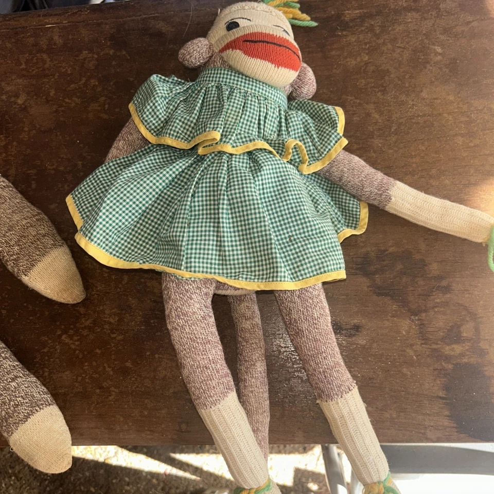 Vintage 1950s Sock Monkey Couple Handmade Rockford Red Heel Folk Art Dolls - Image 3 of 4