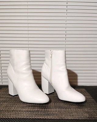 MADDEN GIRL Women's White Ankle Boots Booties Zip Up Steve Madden RIVINGTON 9M