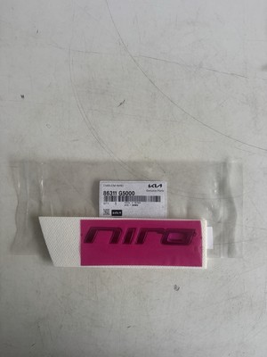Original OEM Kia 86311 G5000 Heckklappe Emblem links 2017-2020 Niro Serie