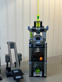 Lego - Studios - Scary Laboratory #1382 (w/Instructions + CD) COMPLETE!