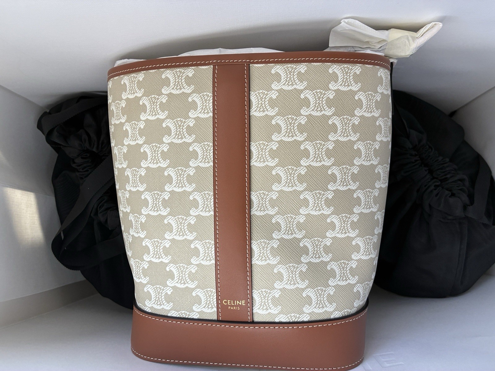 NEW Celine Small Bucket Triomphe Canvas GREGE Beige & gold / brown Calfskin