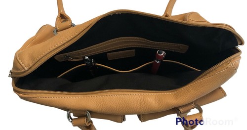 Tan Tignanello purse - Picture 4 of 9