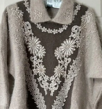 Vtg Taupe Angora Sweater Dolman Sleeves Pearls Lace Appliqué Embellishment READ