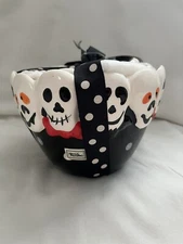 Housewares International 3 Skull Halloween Trick or Treat Serving Bowls NEW!!!