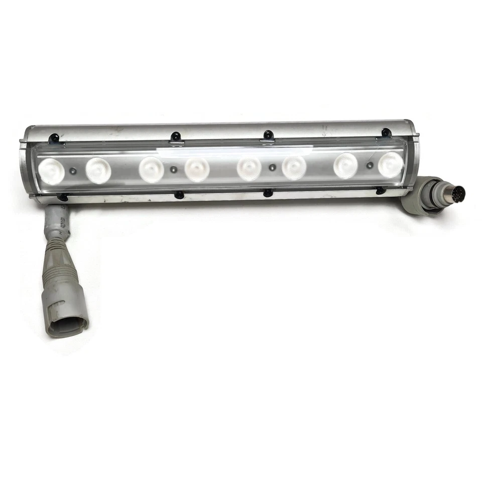 Martin Tripix 300 RGB LED Light IP66. Tricolor 24 VDC 48 Watts. Made in USA - Image 2 of 4