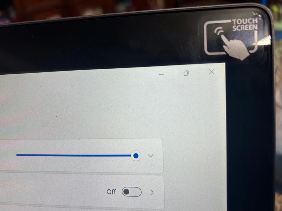 ASUS I 7-6700V6ABICV N501VW 17.6 IN-LAPTOP - I 7-6700HQ 2.6 GHz TOUCH 4K NVIDIA - Image 3 of 4