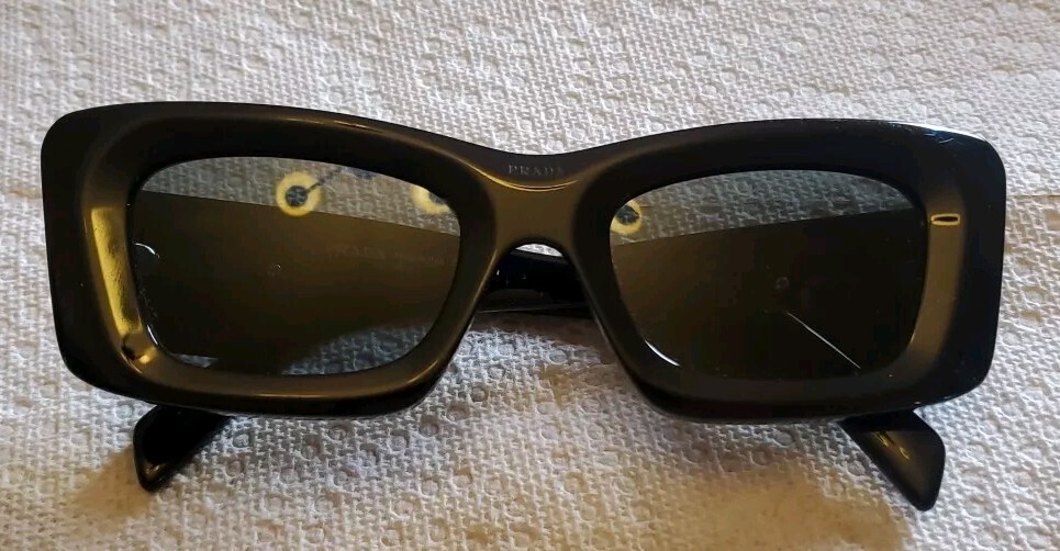 Prada Sunglasses black Unisex OPR13ZS 2AB-06G Made In Italy  display picture 1
