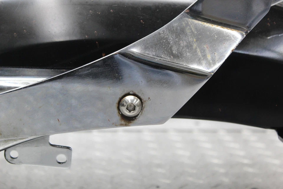 2007 Honda Shadow Spirit 750 VT750DC PARA-LAMA TRASEIRO COM ENCOSTO E LANTERNA TRASEIRA - Imagem 4 de 4