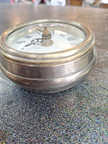Vintage massive Messing runde Zeitmesser Uhr - Bild 7 von 11