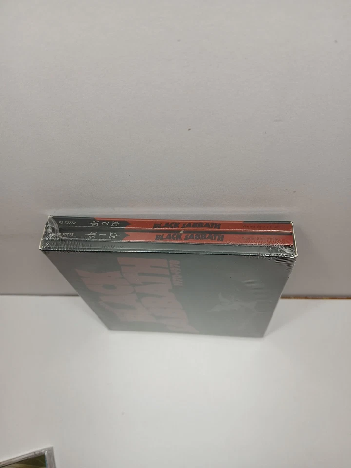 Symptom of the Universe: The Original Black Sabbath (1970-1978) 2 CD'S NEW!!! Foto 3 de 4