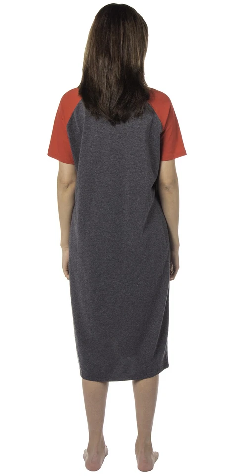 Aggresuko 女式 Raging on Skulls 睡衣 睡衣 Raglan 睡袍 — 第 3/3 张图片